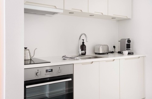 Copenhagen City Centre Apartment | Former Dukes Residence - 4 bedrooms - 2 bathrooms