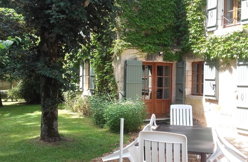 Saint-Pierre-de-Cole House | Former miller's house