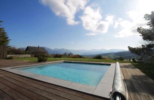 Vimines Ski Chalet | Formidable Chalet avec piscine et vue