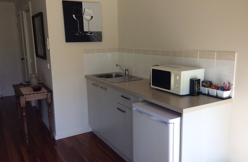 Forrest Apartment | Forrest River Valley B&B- a cosy self contained studio