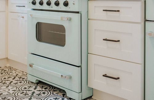 Metropolitan House | Forsyth Park Retreat
