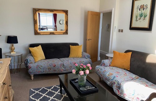 Margate Apartment | Fort Crescent