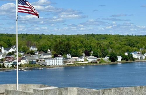 Bucksport Hotel | Fort Knox Inn