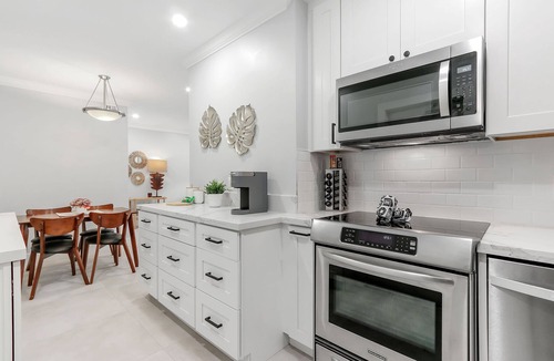 Barrier Island Condo | Fort Lauderdale Getaway