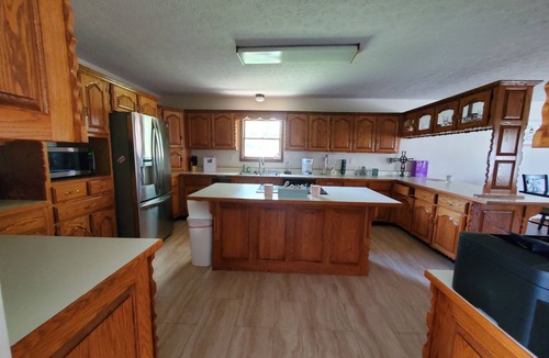Waynesville House | *Fort Leonard Wood*nBig Families! Private Ponds For Fishing, Hunting & More!