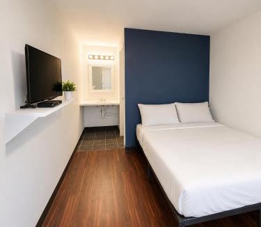 Fort Lewis Hotel | Fort Lewis Extended Stay Motel - South Tacoma - JBLM