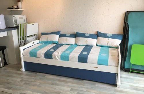 Fort-Mahon-Plage Apartment | Fort-Mahon-Plage: Studio balcon, équipements complets, parking privé - FR-1-482-12