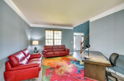Fort Mitchell House | Fort Mitchell Vacation Rental w/Home Office!