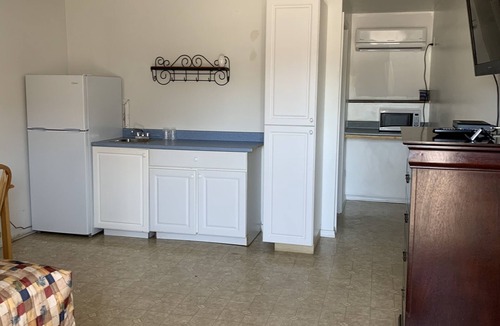 Perth-Andover Hotel | Fort Road Motel