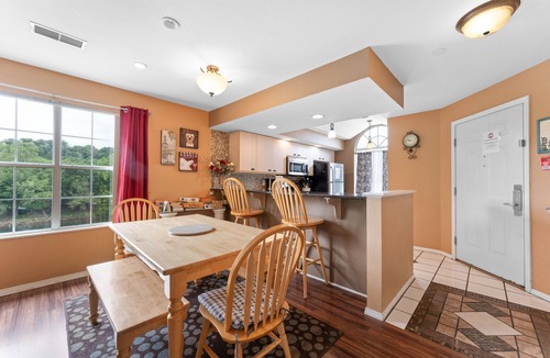 Branson Condo | Fort Taneycomo 2 Bedroom Condo by RedAwning