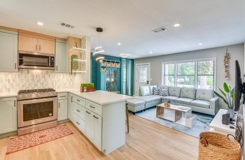 Fort Walton Beach House | Fort Walton Beach Home: 3 Mi to Beach & Pier!