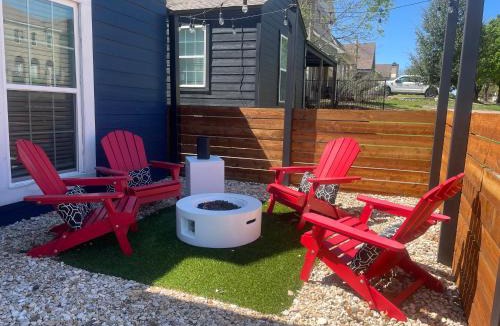 North Hi Mount Villa | Fort Worth Cultural District Walk Dickies-Museums 1 King 2 Qn 3BR