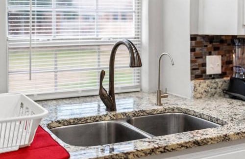 Fort Worth House | Fort Worth Single-Family Gem for long stays