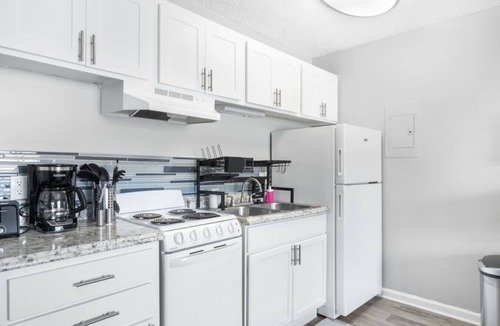 Haltom City Apartment | Fort Worth Studio4 – 10 Min to Downtown, Gym, Pets