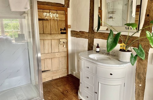 Dursley Bed & Breakfast | Forthay Bed and Breakfast