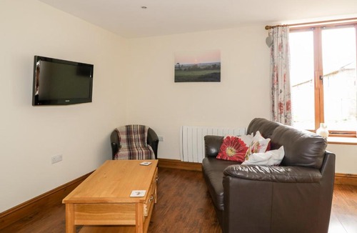 Wing House | Fortress