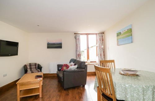 Wing House | Fortress