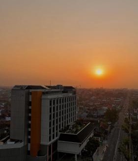 Central Yogyakarta Hotel | FortunaSuites Malioboro Yogyakarta