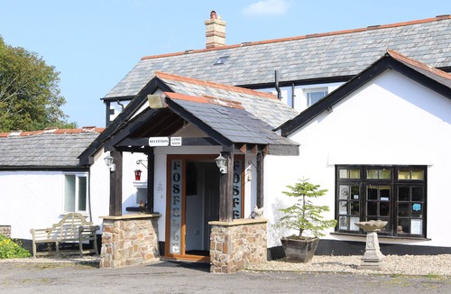 Hartland House | Fosfelle Glamping