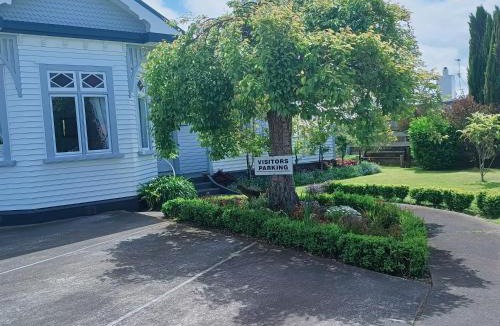 Hawera Bed & Breakfast | Fossil Coast B&B