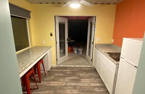 Terlingua House | Fossil Knob Ridge -Quicksilver: Ultra Modern Container Home