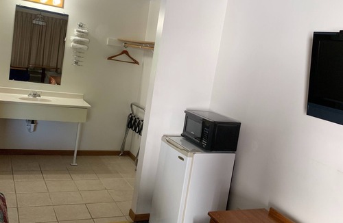 Monticello Hotel | Foster Inn Monticello