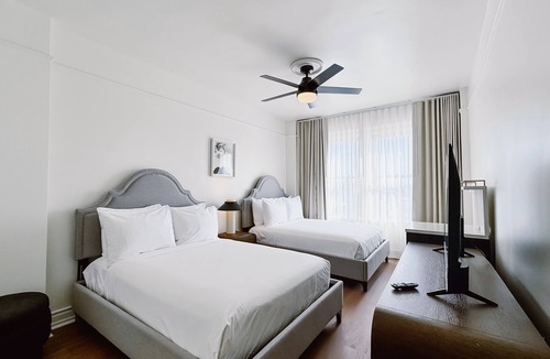 Theater District Hotel | FOUND Hotel Carlton, Nob Hill