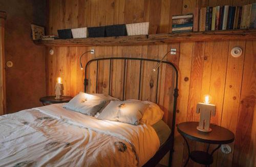Castans Apartment | Fount Estremiero Apartment wellness and pool shared with B&B