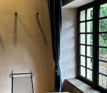 Castans Bed & Breakfast | Fount Estremiero - Chambres & tables d'hôtes