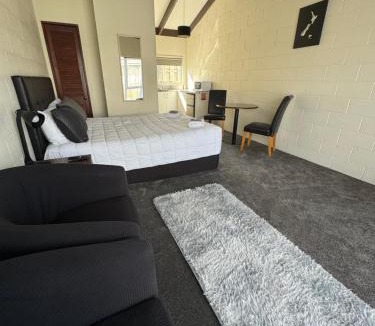 Tauranga South Hotel | Fountain Court Motel