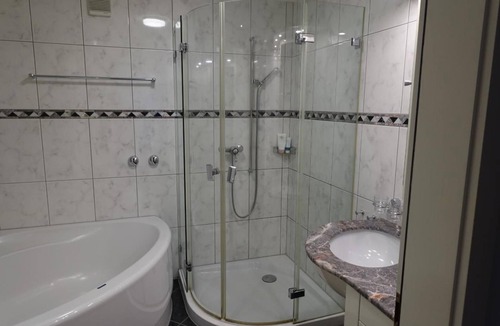 Lucerne Apartment | Fountain heap