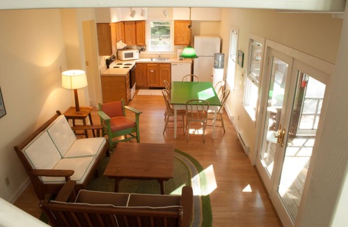 Lake Leelanau Resort | Fountain Point - The Treehouse