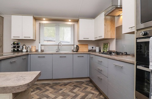 Warton Cottage | FOUNTAIN VIEW, with a garden in Carnforth