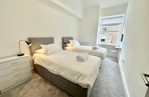 York Apartment | Fountains Court