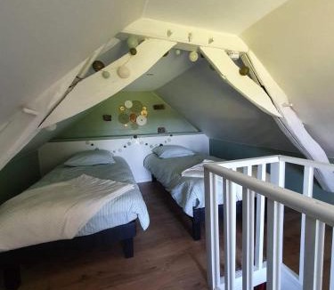 Torce-Viviers- en-Charnie Apartment | Four à pain