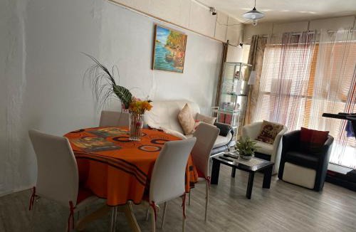 Mer House | Four A Ban