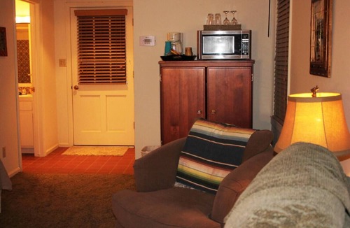 Portal House | Four Bar Cottages: The Hacienda