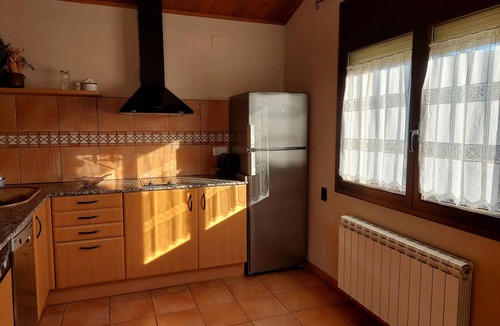 San Lorenzo de Morunys Apartment | Four-bed lodging in a rural environment and a charming landscape.