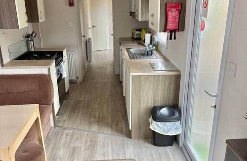 Glasgow House | Four-bed Delta Caravan, Glasgow