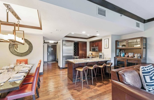Truckee Condo | Four-Bedroom · 4.5 Bath · Resort View · Sleeps 10