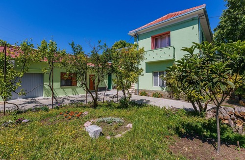 Kastel Stari Apartment | Four-bedroom apartment with terrace Kaštel Stari, Kaštela (A-14577-a)