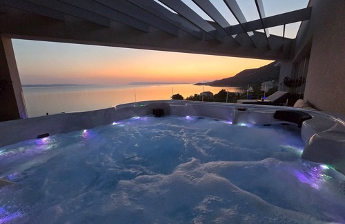 Drasnice Apartment | Four-bedroom apartment with terrace and sea view Drašnice, Makarska (A-21341-b)