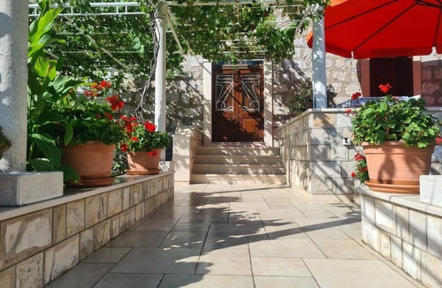 Broce Apartment | Four bedroom apartment