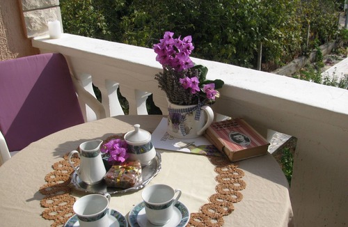Sucuraj Apartment | Four-bedroom apartment with terrace and sea view Sućuraj, Hvar (A-24563-a)