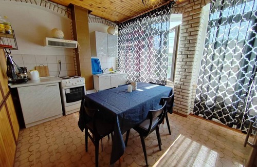Mundanije Apartment | Four-bedroom apartment with terrace Mundanije, Rab (A-23299-a)