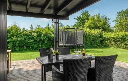 Tisvildeleje House | Four-Bedroom Holiday Home In Tisvildeleje