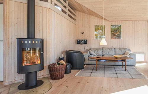 Torup Strand House | Four-Bedroom Holiday Home In Fjerritslev