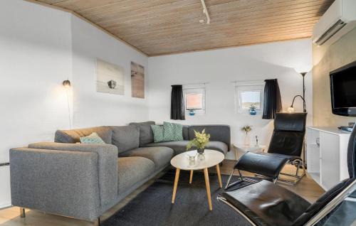 Argab House | Four-Bedroom Holiday Home In Hvide Sande