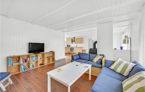 Nørre Lyngvig House | Four-Bedroom Holiday Home In Ringkobing