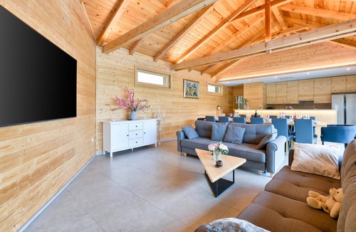 Krapina House | Four-Bedroom holiday home
